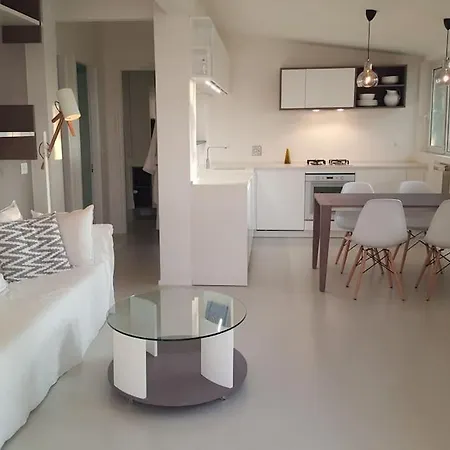 Attico Sui Pini Apartamento
